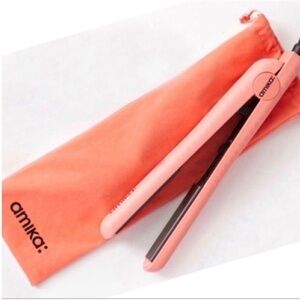 Amika Hair Straightener with Temperature Control